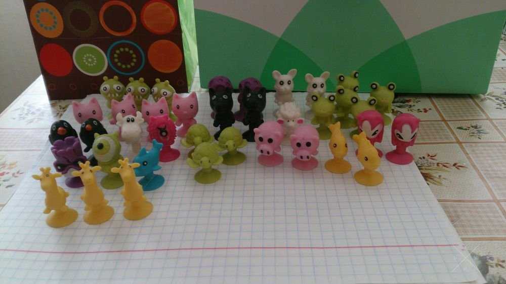 Продам (обменяю) Stikeez и Stikeez из космоса