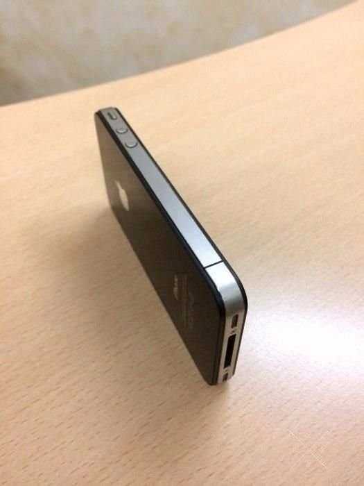 обменяю iPhone 4 32gb на 4s с р сим,или дефектом