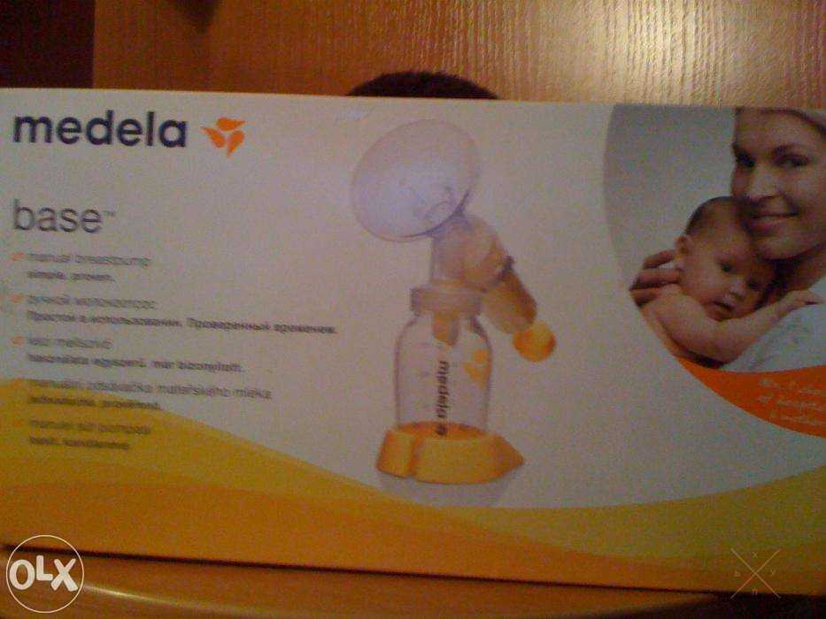 Механический молокоотсос Medela Manual Breast Pump