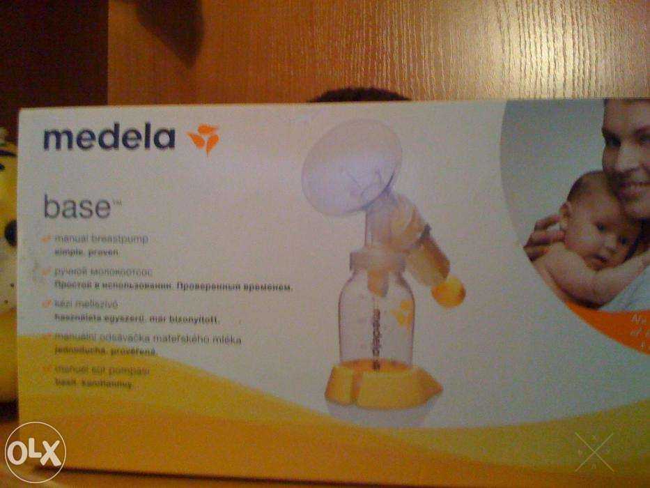 Механический молокоотсос Medela Manual Breast Pump