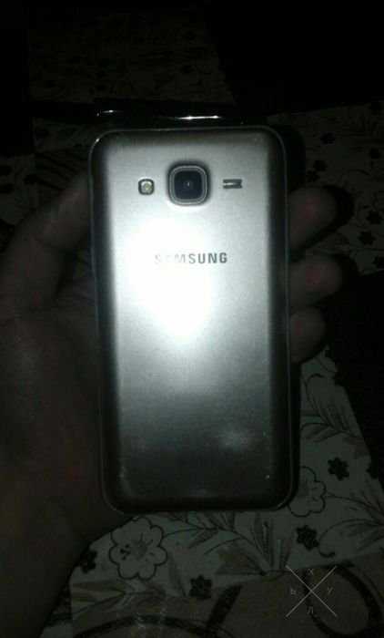 Samsung j5 gold
