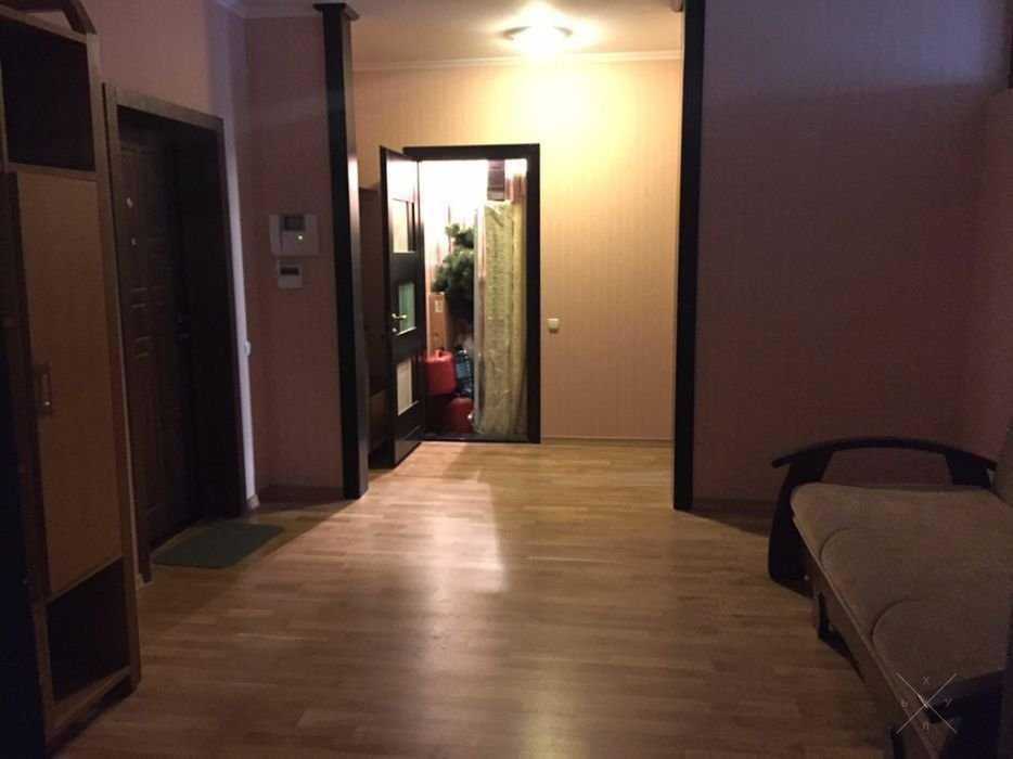 Чавдар 1. 85м2. Метро Осокорки. От хозяина.