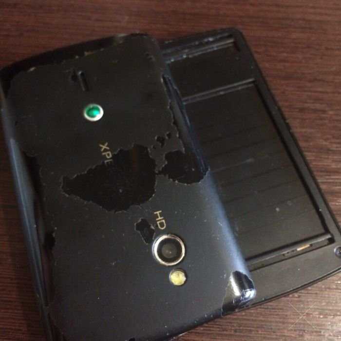 Sony Ericsson mini pro на запчасти.