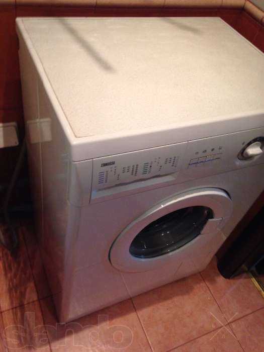 Zanussi FLS 824 CN в отличном состоянии