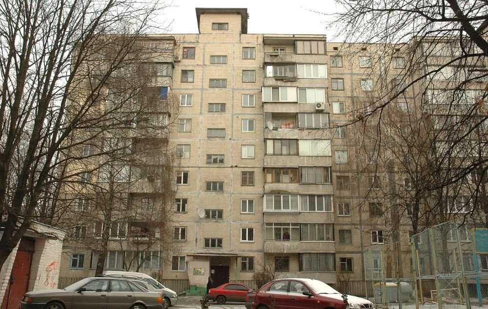 2 комн. разд. Метро Нивки, ул. Кулибина, 6а