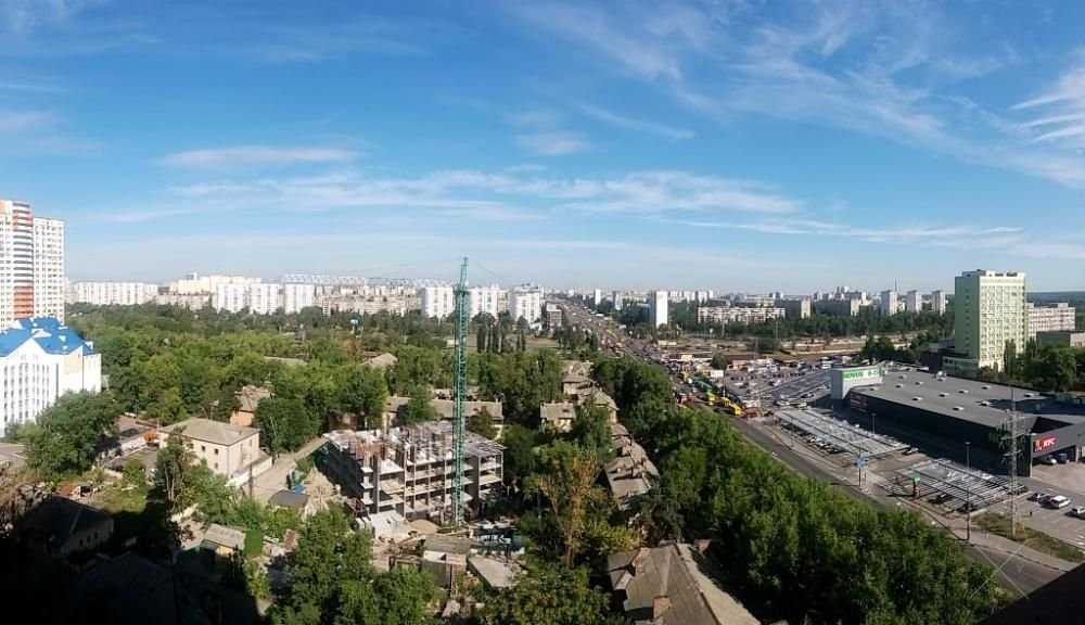 Продаю 2к.кв. ул.Краковская 27А, новостройка. м.Черниговская. Хозяин.