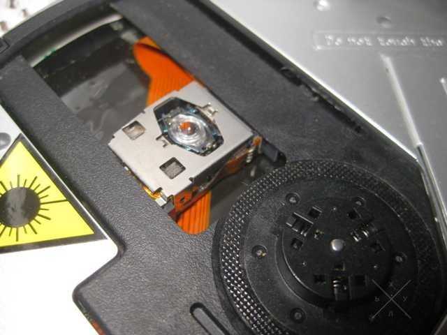CD MP3 плеер BBK PV400S бу