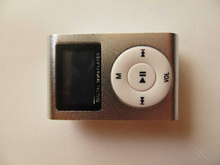 Mp3 плеер Micro SD / T-Flash карт до 32 Гб