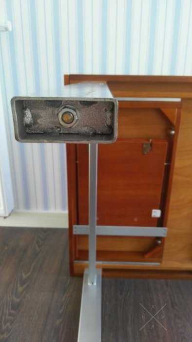 Продам стол