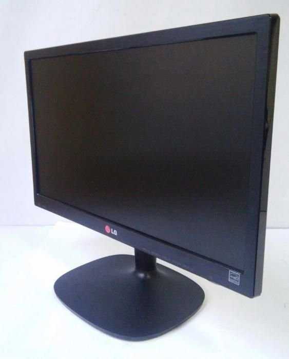 Отличный 19" монитор LED монитор LG 19M35A в черном цвете!