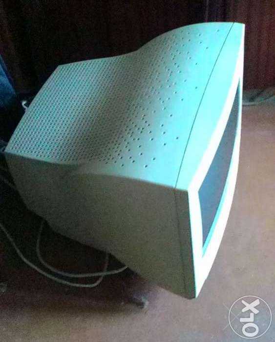 Монитор Hansol 710a, 17"