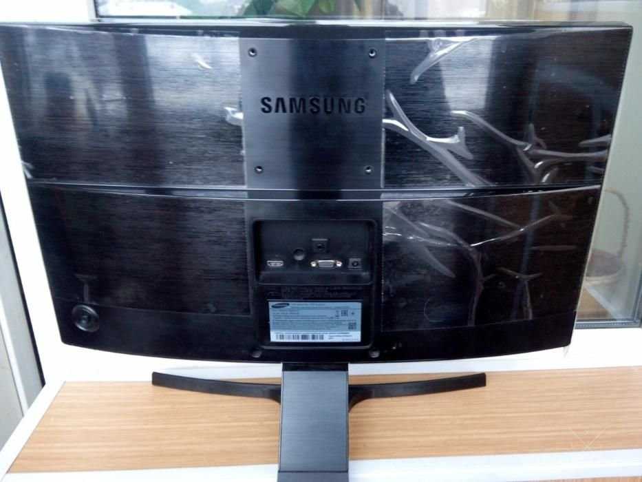 Samsung S24E510C
