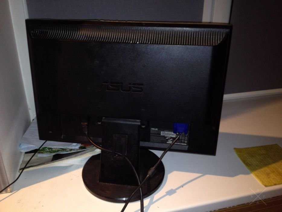 Продам или обменяю монитор Asus VW195D