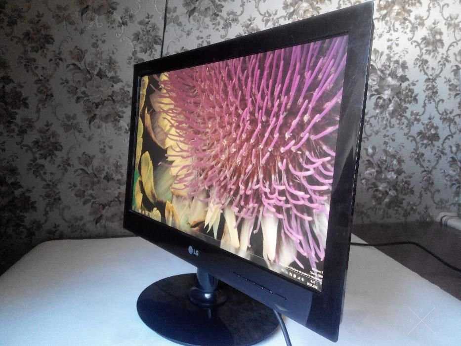 Монитор LG 22'' 1920x1080 FULL HD !!!