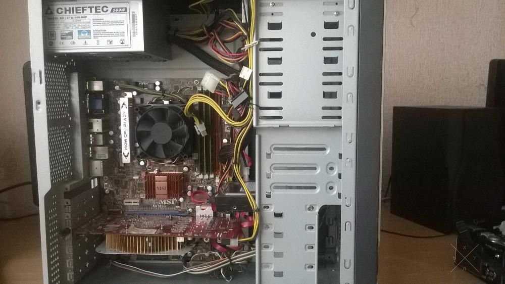 Мощный компьютер на 4 ядерном процессоре AMD Phenom X4