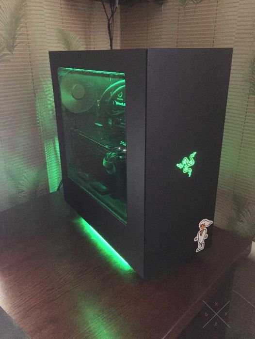 Игровой компьютер (i7 6700k, GTX1080)