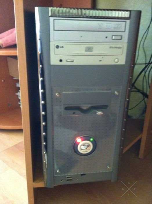 Системный блок LG (компьютер)
