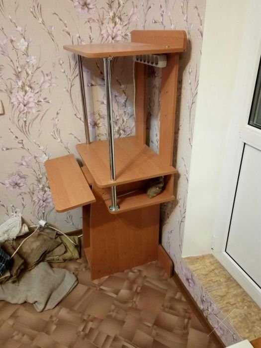 Стол- тумба под компьютер