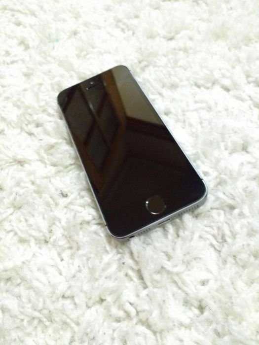 Айфон 5s space grey в идеальном состоянии полностью ( разборка)