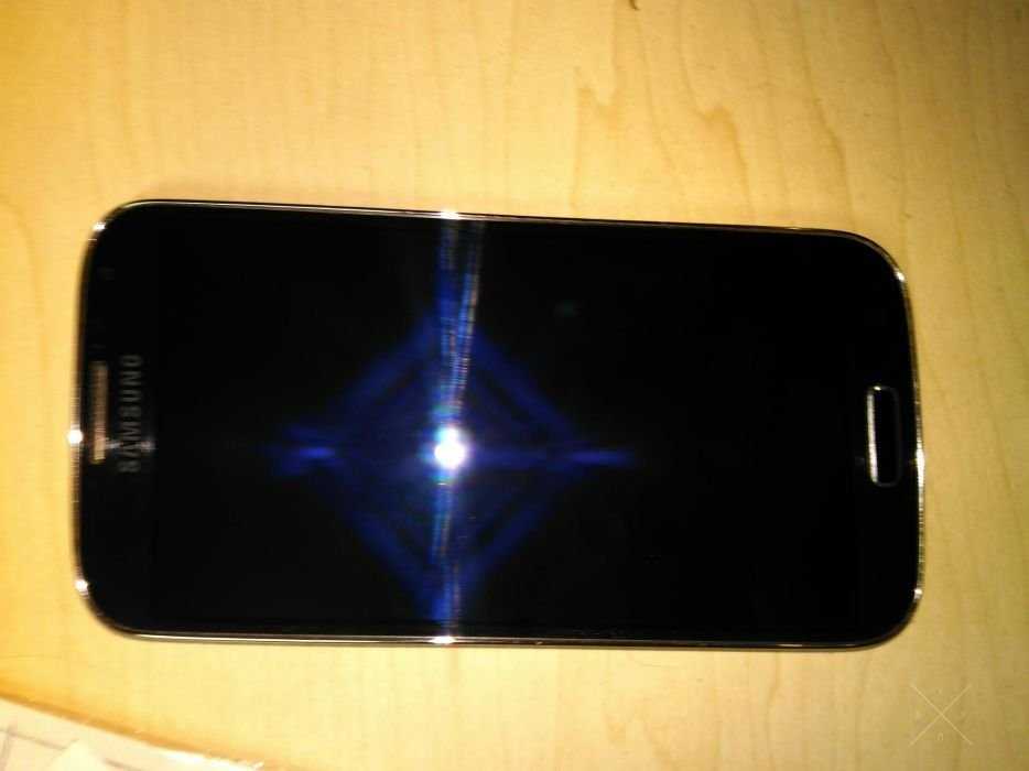 Самсунг 9505, галакси S4,