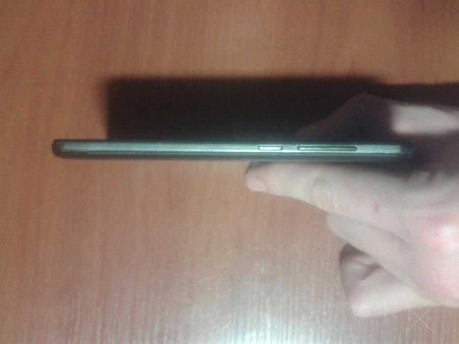 телефон nomi I504