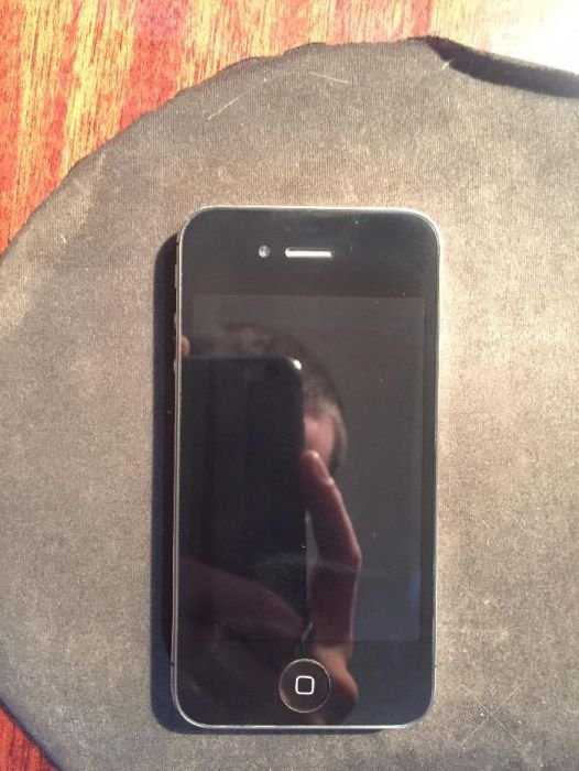 iPhone 4S 16Gb