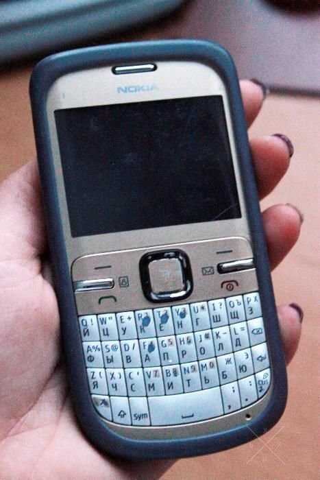 Nokia C3-00