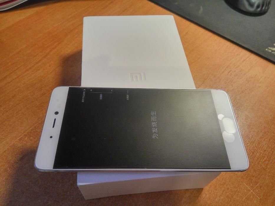 Xiaomi Mi 5s 3/64 Gb Silver диагональ 5.15”флагман 2016 Snapdragon 821