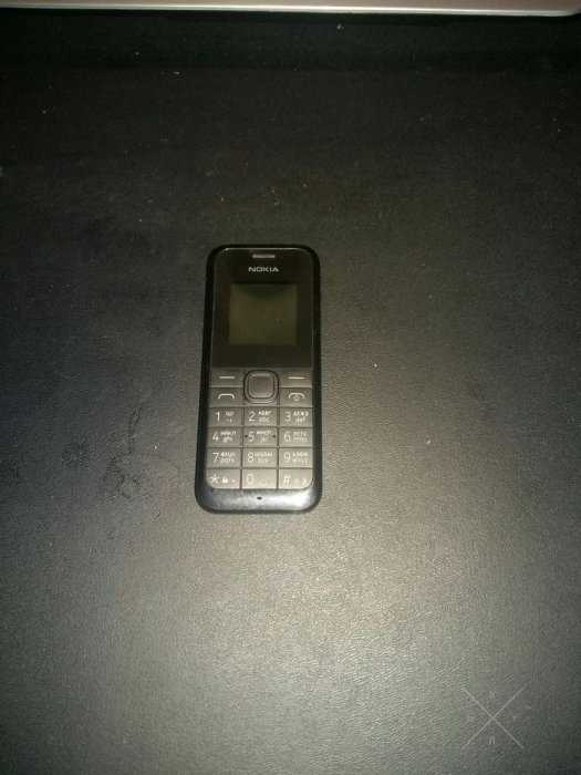 Продам телефон Nokia 105