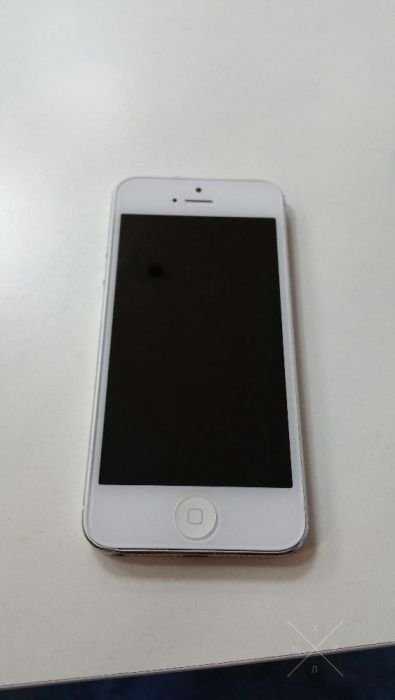 iPhone 5 16Gb