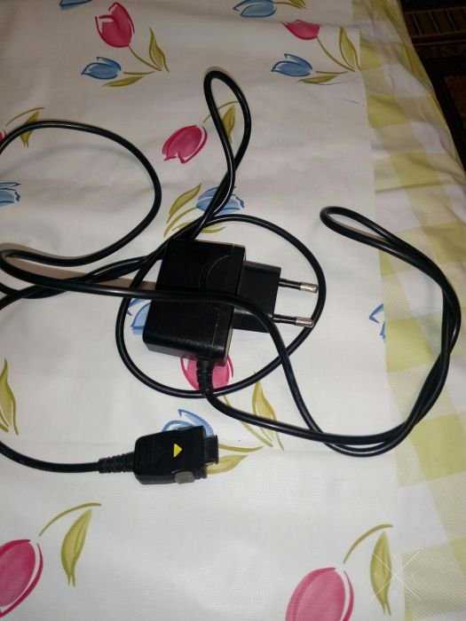 Зарядка samsung tad037ebe
