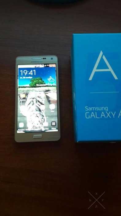 Продам телефон SAMSUNG Galaxy A5