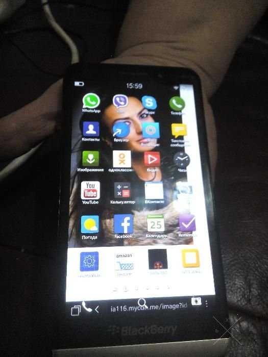 Продам смартфон BlackBerry Z30