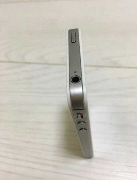 iPhone 4s