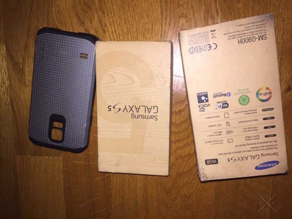 Samsung Galaxy S5 G900 16Gb, синій, +32gb флешка+чехол і зарядне