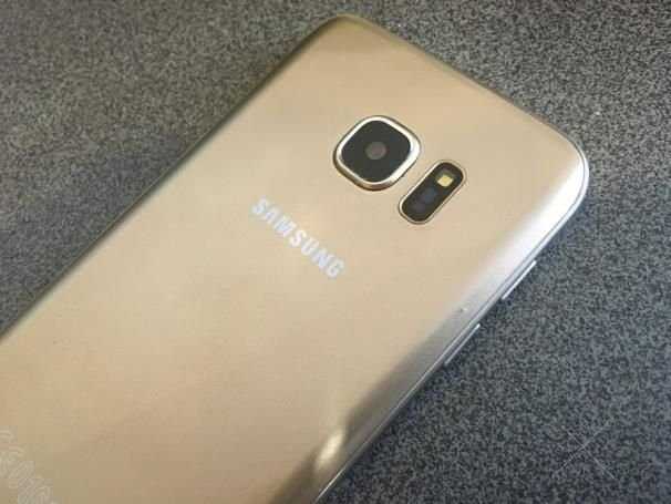Телефон Samsung Galaxy S7 (GE650). Телефон Самсунг с7