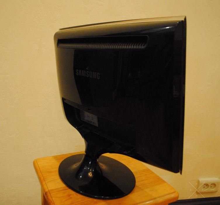 Продам монитор SyncMaster T190