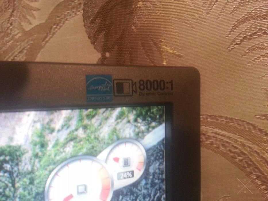 Продам монитор SAMSUNG SyncMaster 2043 NW (20 дюймов)