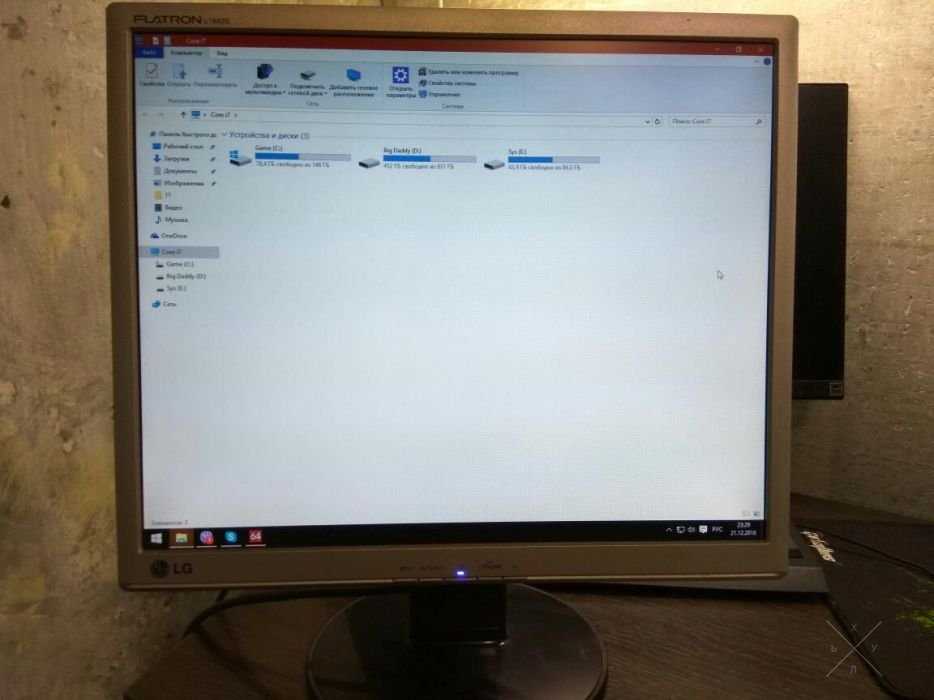 Хороший монитор LG 19" l1942s в хорошем состоянии