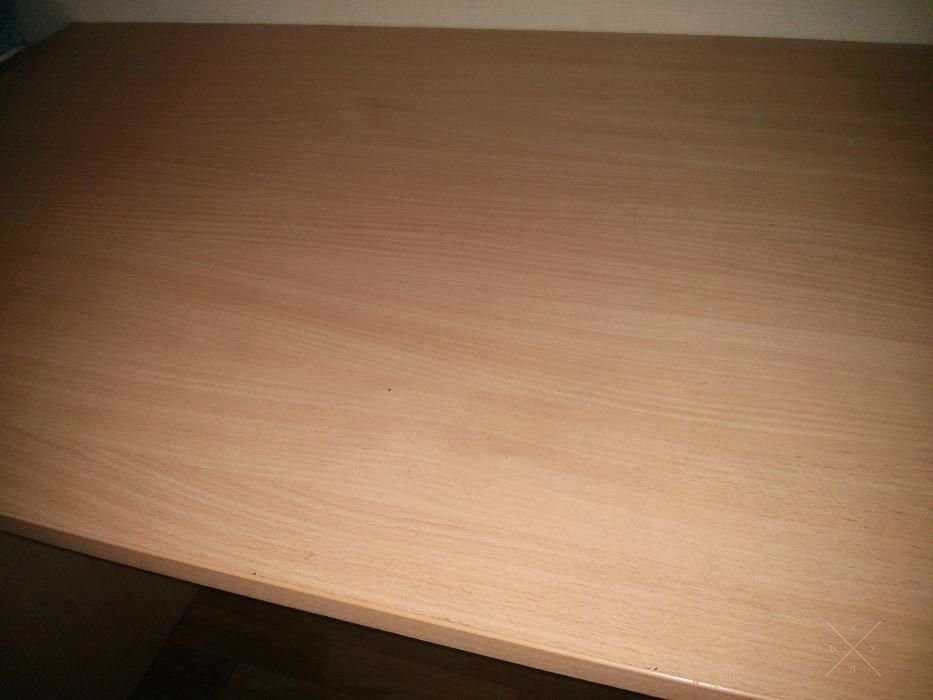 Стол для дома, офиса, хорошее состояние