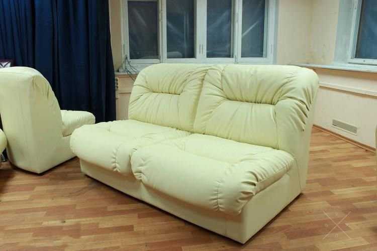 Диваны от 4500 грн для офисов. кабинетов, клубов, кафе, дома
