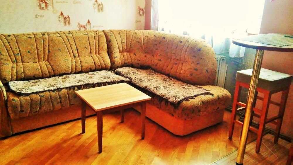 Затишна квартира-студія в приватному будинку,Стоянка,