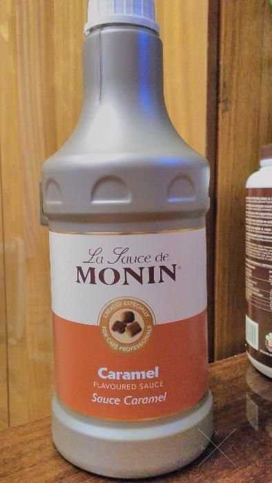 Карамельный соус-топпинг Monin (Франция)
