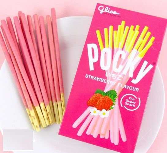 Pocky, Pejoy matcha чай, шоколад, банан и другие Японские сладости.