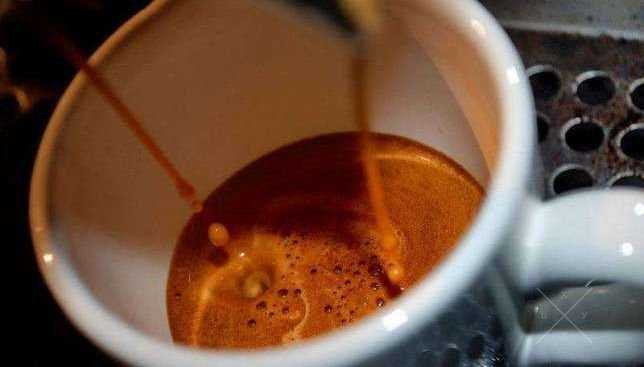 Кофе LAVAZZA QUALITA ORO, Качественное зерно,100% Арабика, 1 кг.