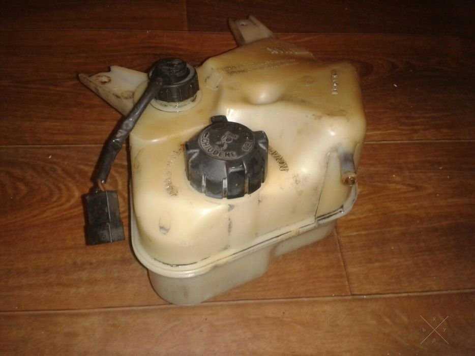 Разширительный бак Альфа 164