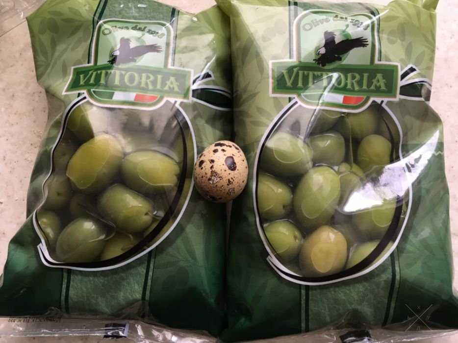 Продам оливки гиганты