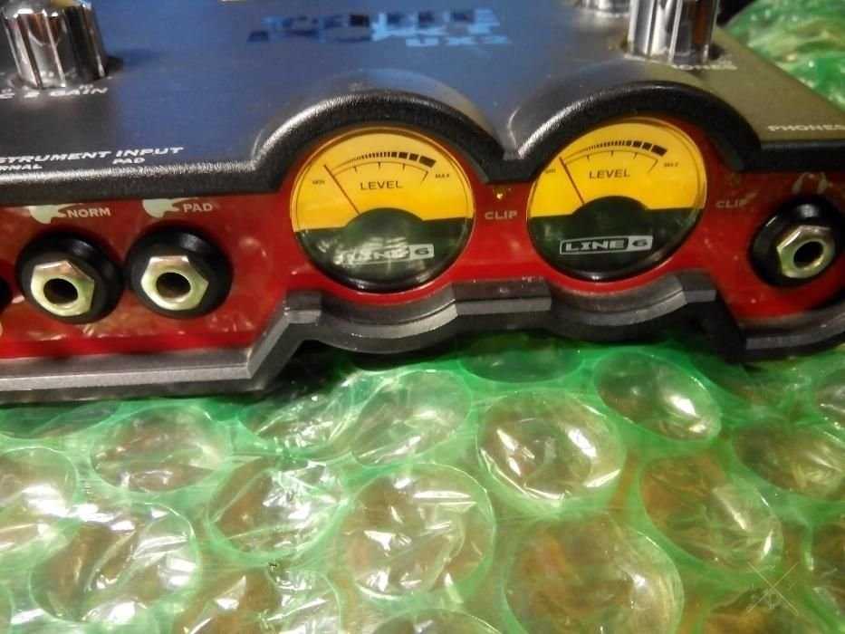 Line 6 UX2 Tone Port звуковая карта