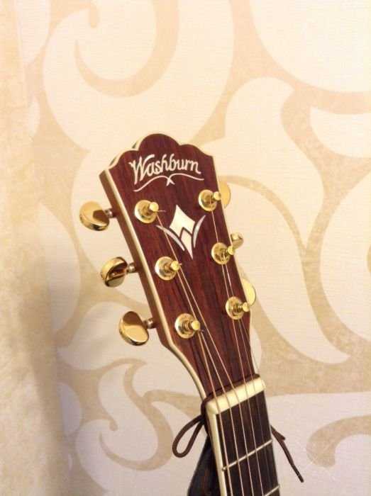 электро-акустическая гитара Washburn WD30SCE NAT,идеальное состояние!