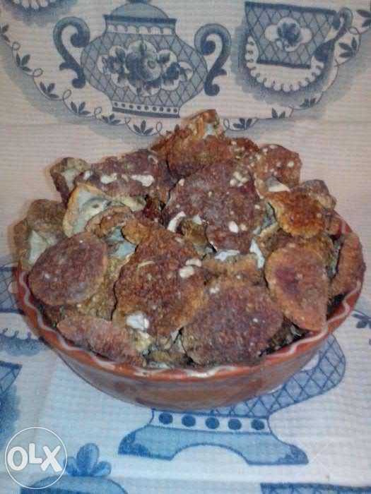 Гриби білі (грибы белые), шапочки (шляпки) сушені - Карпати